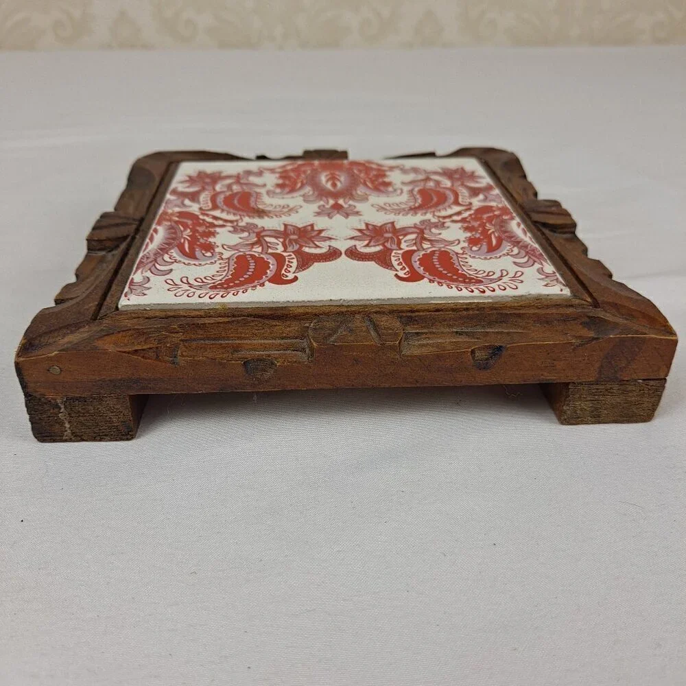Vintage Red White Mexican Tile Wood Framed Trivet Feet Decor Decoration Kitchen
